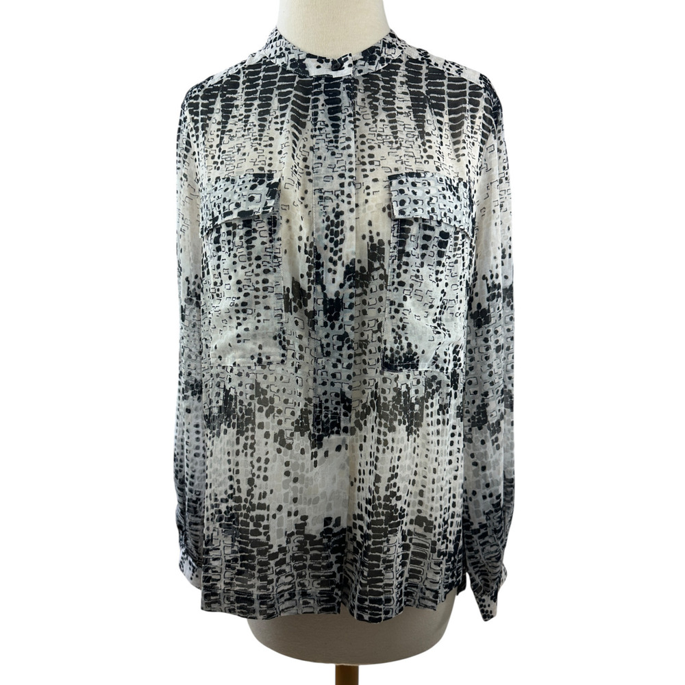 NWT White House Black Market Long Sleeve Soft Shirt Abstract Reptile WHBM Small - Picture 3 of 16